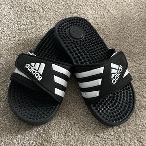 Adidas slides (kids 12)